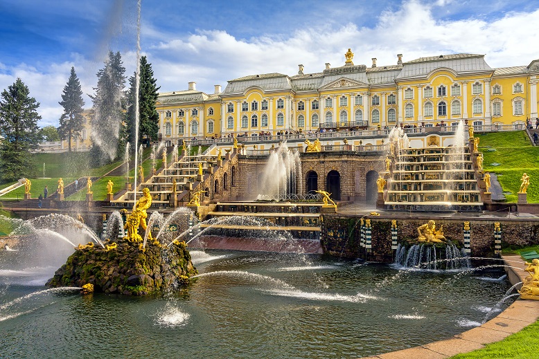 サンクトペテルブルクの宮殿